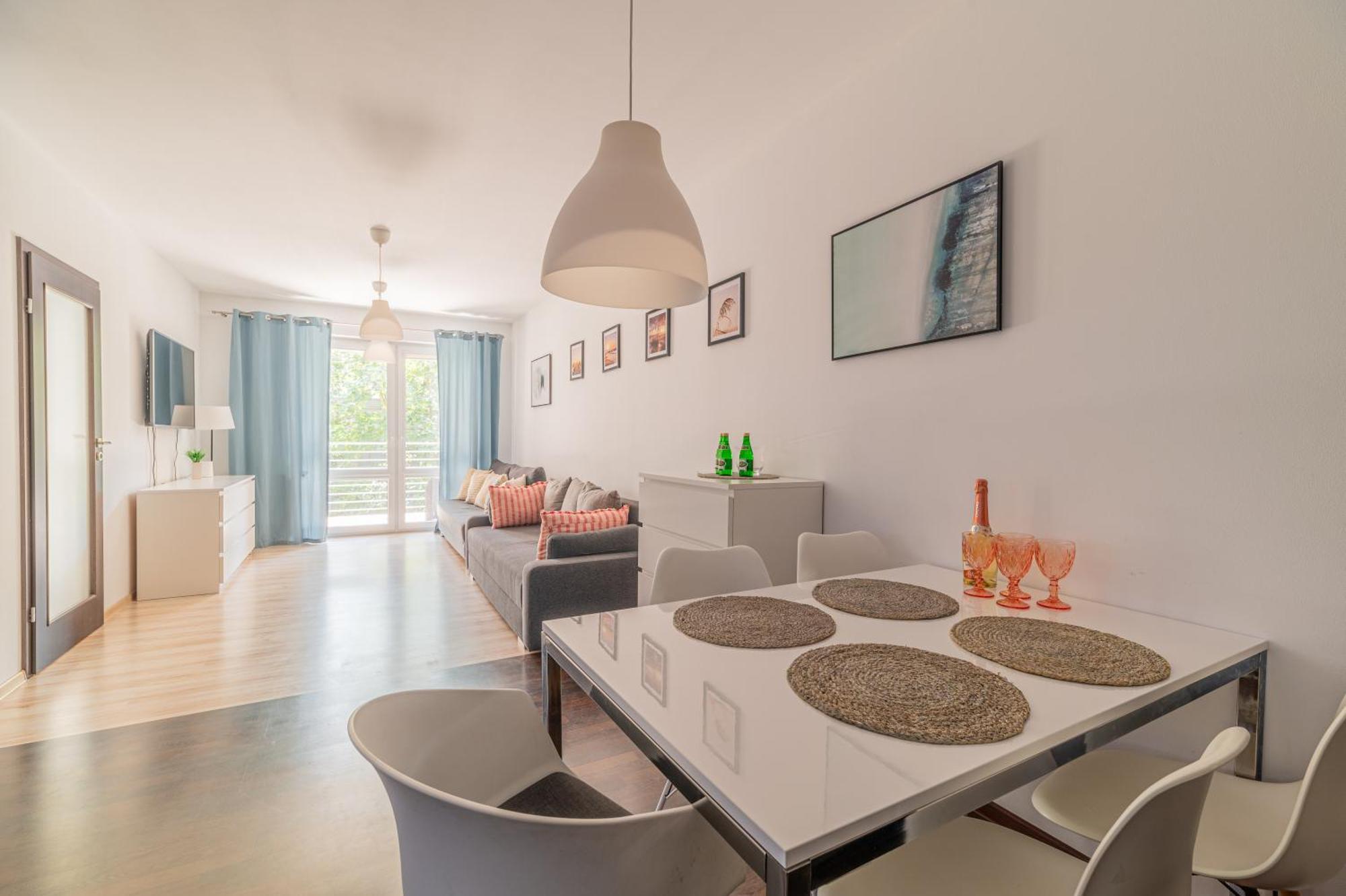 Horyzont Apartamenty-Portowa Sunshine Kolobrzeg Exterior photo